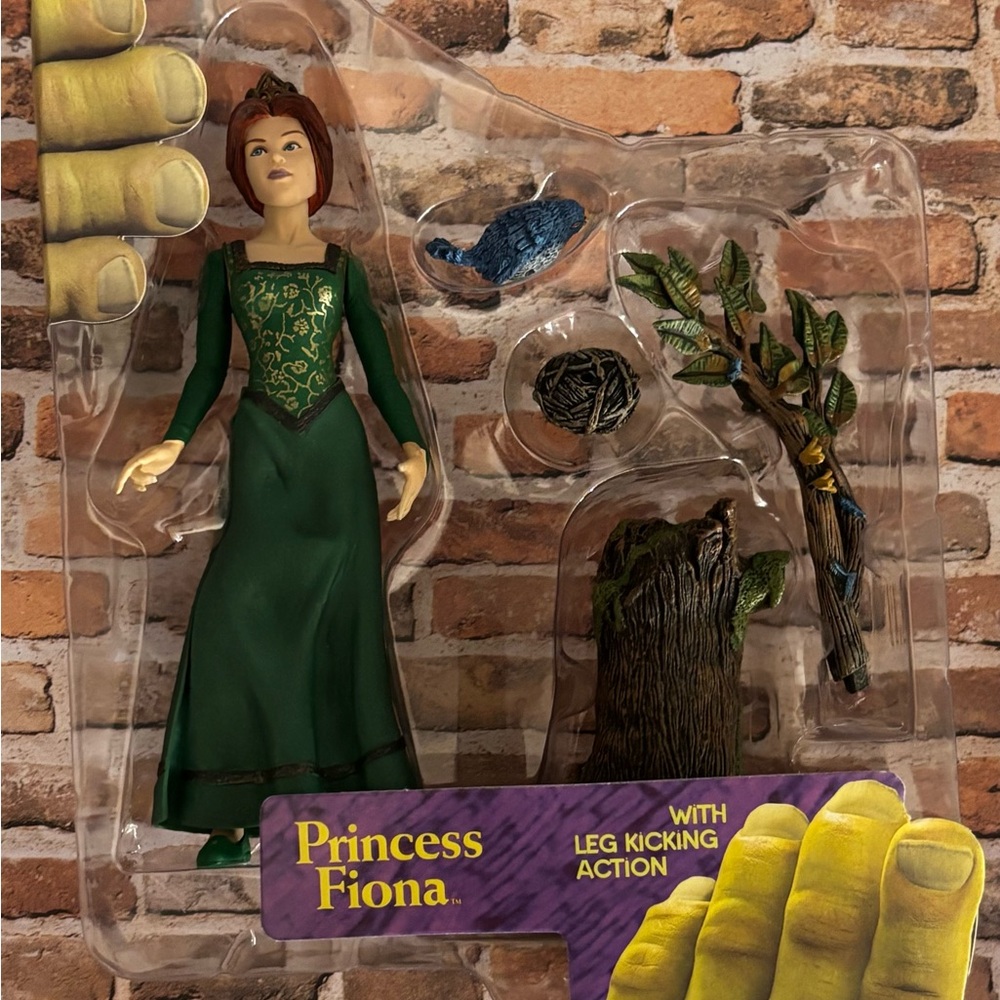 Princess Fiona Action Figure with Accessories